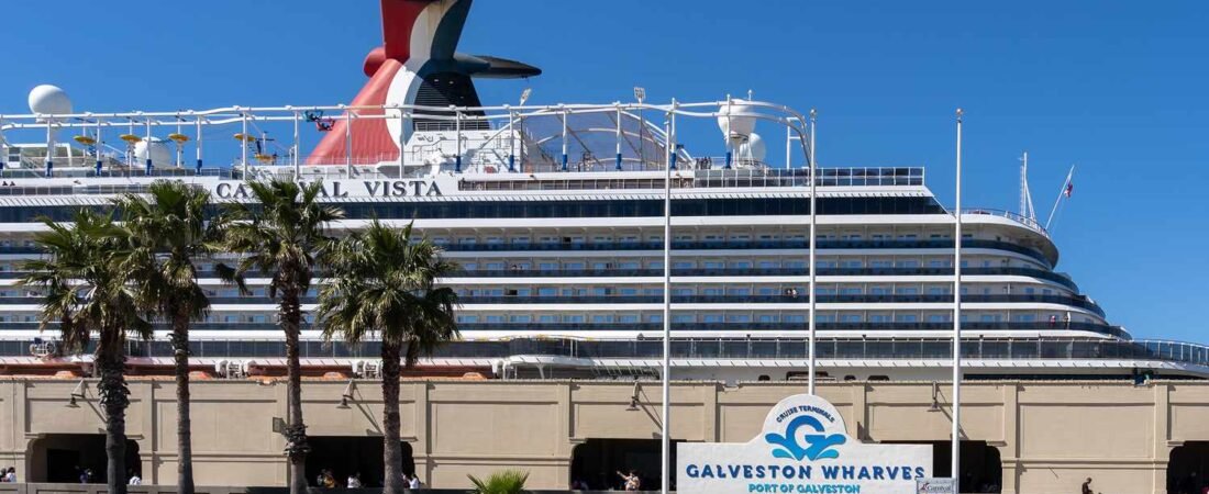 Houston to Galveston: Experience the Mo’Kai’Ana Difference in Luxury Transport!